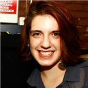 Profesora de inglés, francés, euskera y lengua castellana se ofrece para dar clases de gramática y/o conversación. Graduada en Lenguas modernas, cultura y comunicación, y nativa de euskera. Nivel máximo que puedo enseñar: B2 de inglés, A2 de francés, C1 d
